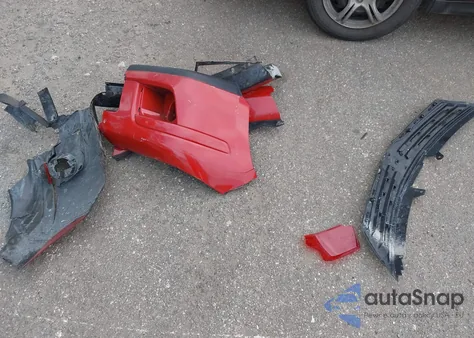 2011 Nissan Versa 1.8S z USA, uszkodzony, nr VIN 3N1BC1AP6BL403488